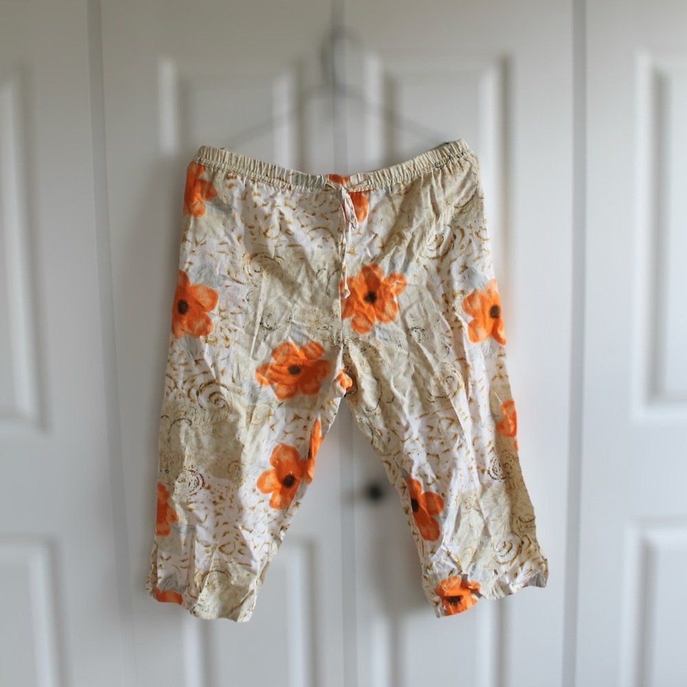 Vintage Kloz Orange Floral Linen Capri Pants
